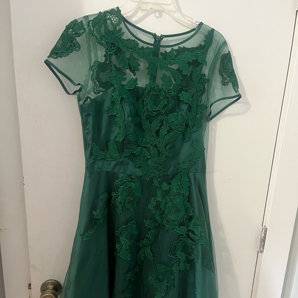 Green appliqué modcloth dress